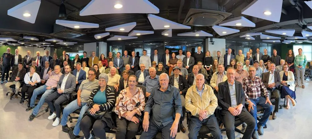 Fundadores da Sicredi Vale do Piquiri Abcd PR/SP visitam operação em São Paulo e relembram trajetória da cooperativa
